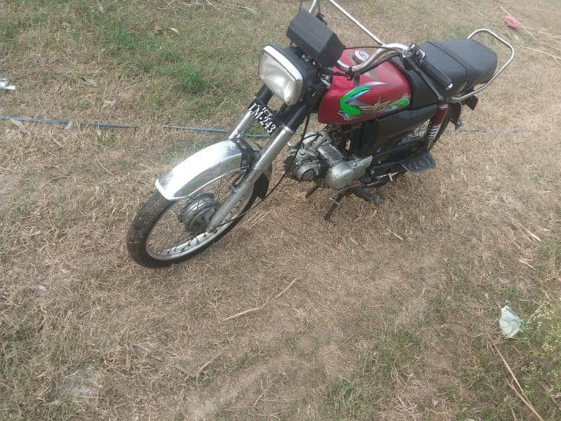 Honda cd 70 Islamabad no 4