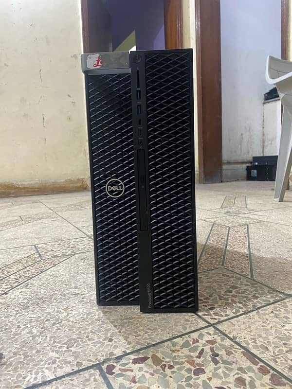 dell T5820 workstation 1