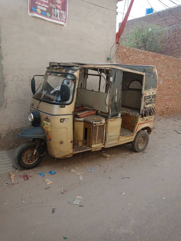 Unique Rikshaw - 200cc CNG Auto Rikshaw 4