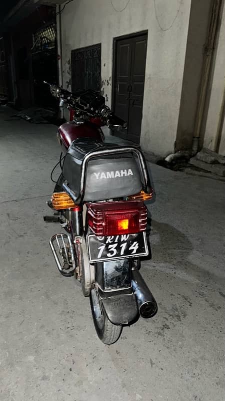 Yamaha yb 100 3