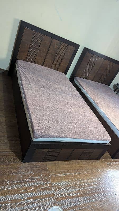 Two Single Bed - Red Oakwood - Chocolate Colored Polish 3