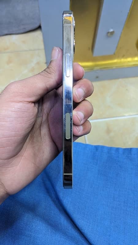 IPhone 12 Pro non pta 3