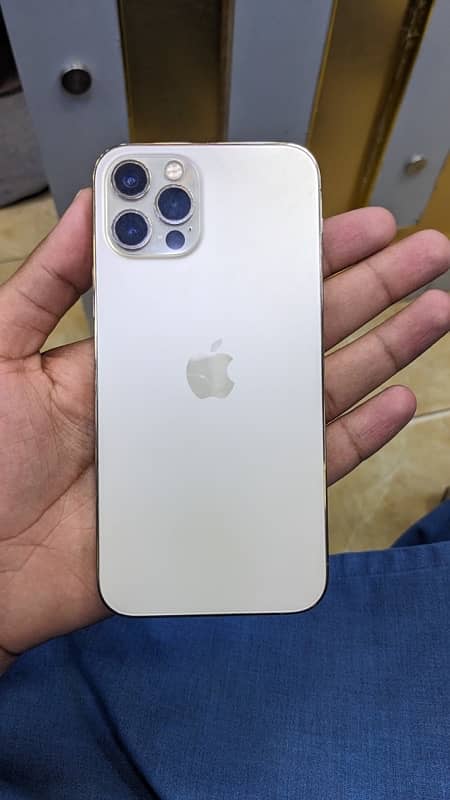 IPhone 12 Pro non pta 4