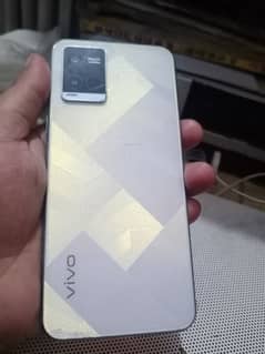 vivo y21