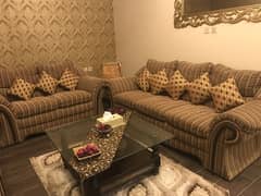 Drawing room sofas in solid wood