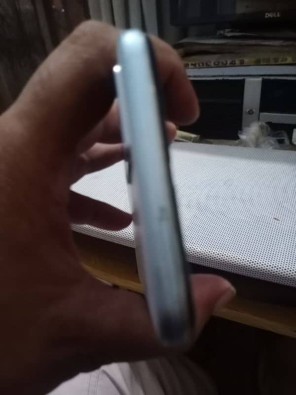 vivo y21 4