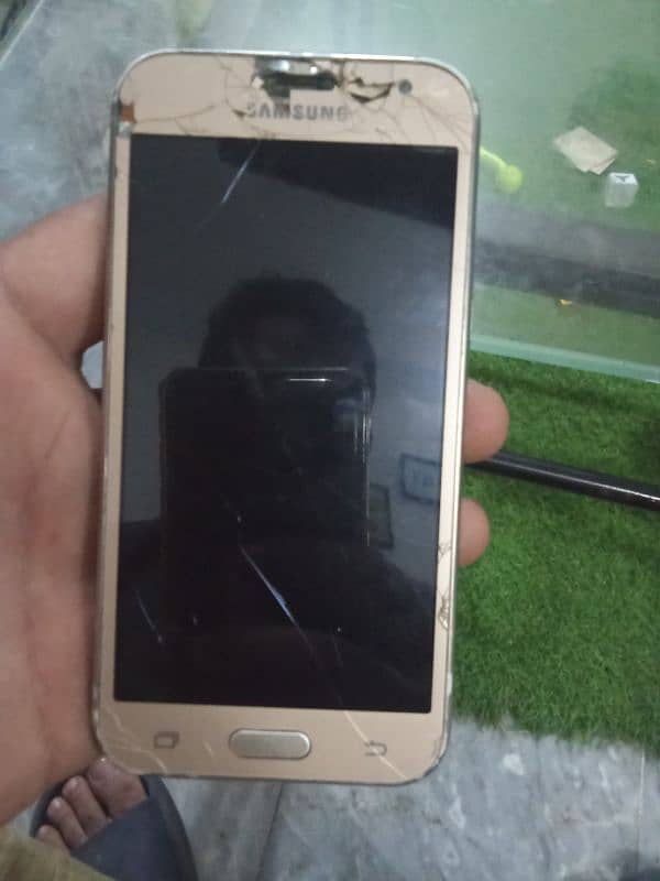 Samsung mobile 2 piece. 2