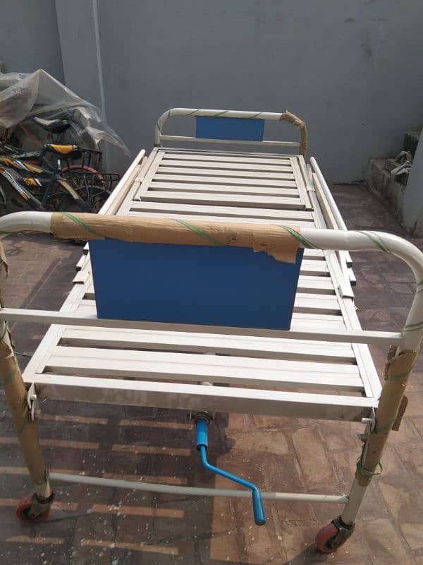 hospital bed/patient bed/moveable medical bed 4