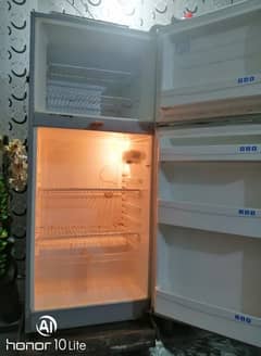 Haier Refrigerator Fridge for Sale (Modal HRF-277)