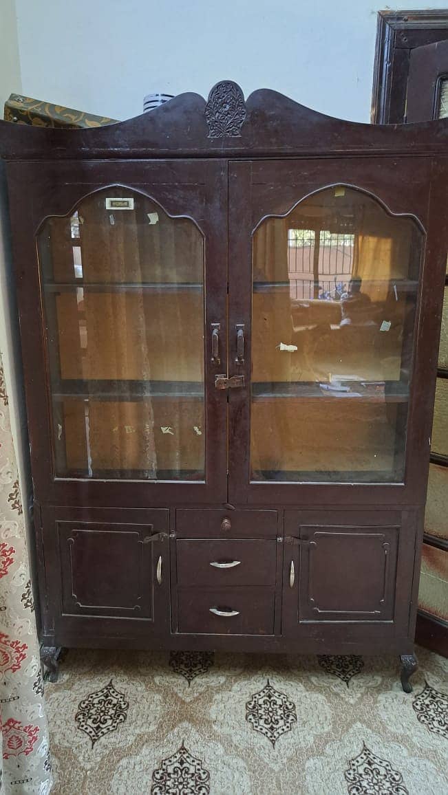 PureWood Classic crockery cabinet 3