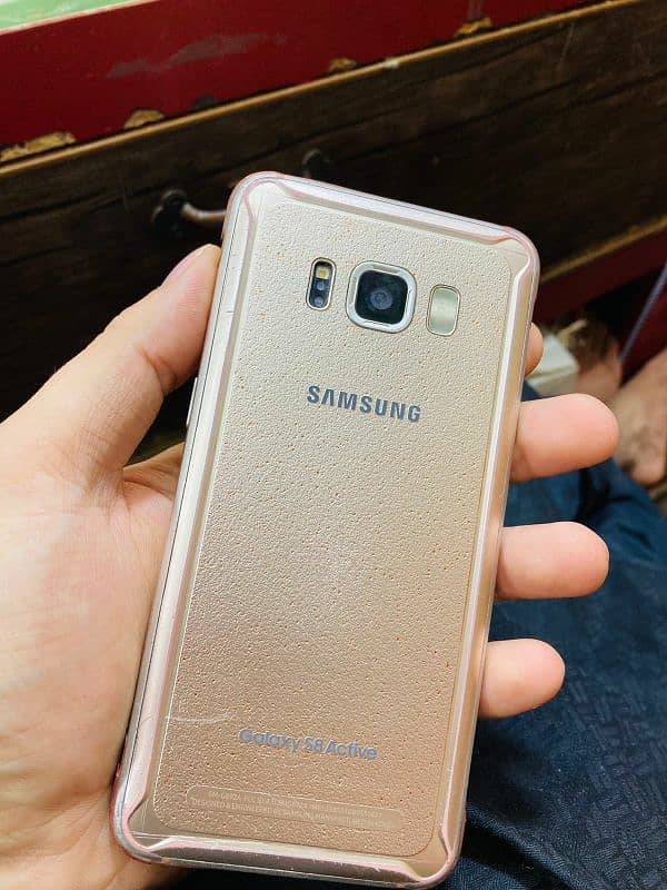 Samsung Galaxy s8 active urgent for sale condition 10 by 10 3