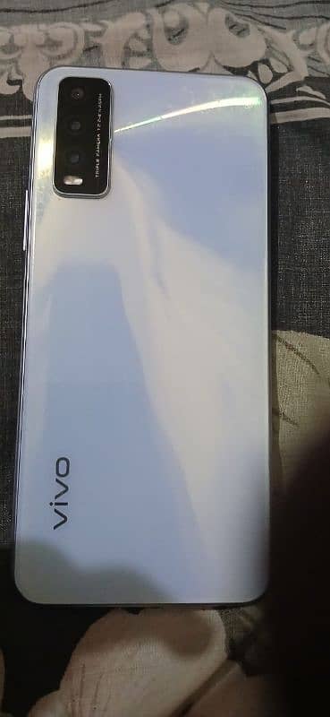 vivo y20 4/64 5