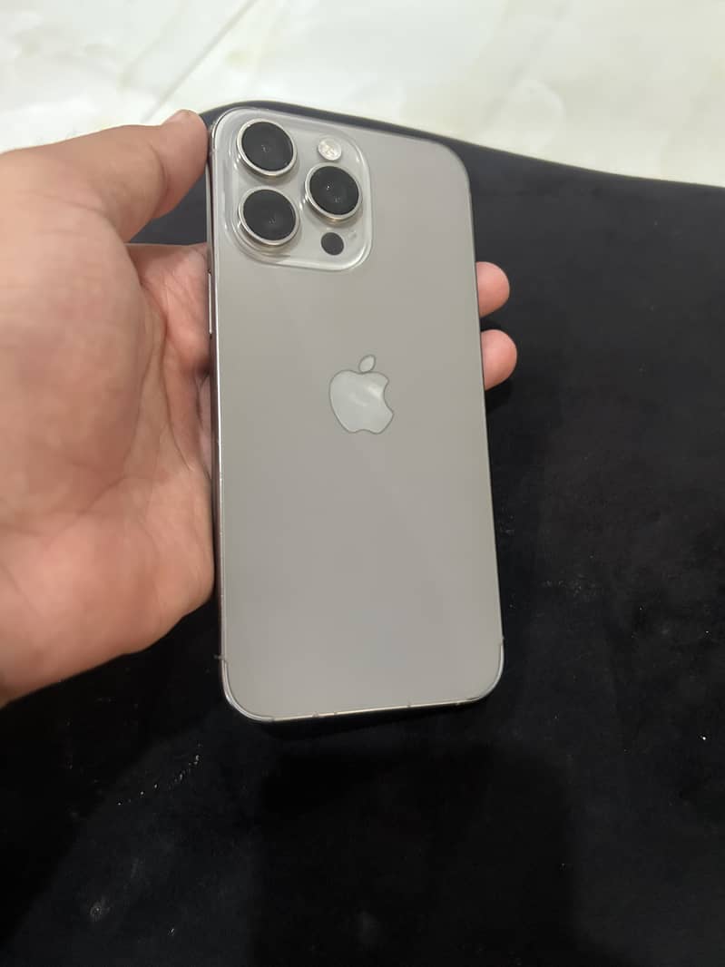 Iphone 15 pro max jv natural titanium 2