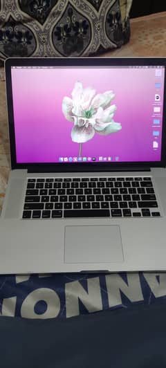 MacBook Pro (Retina, Mid 2012) 15.4-inch