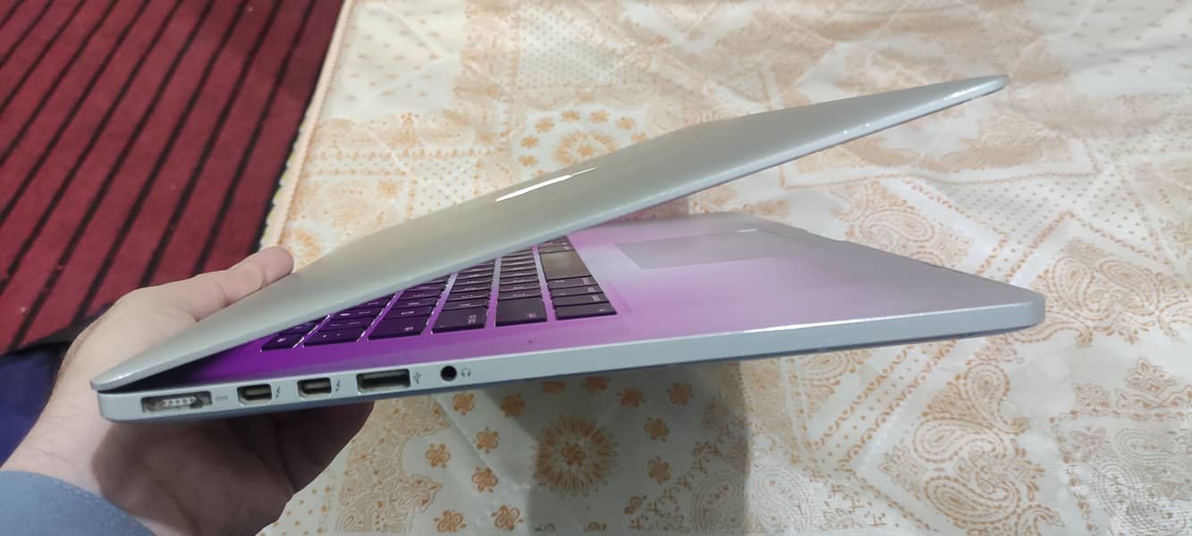 MacBook Pro (Retina, Mid 2012) 15.4-inch 2