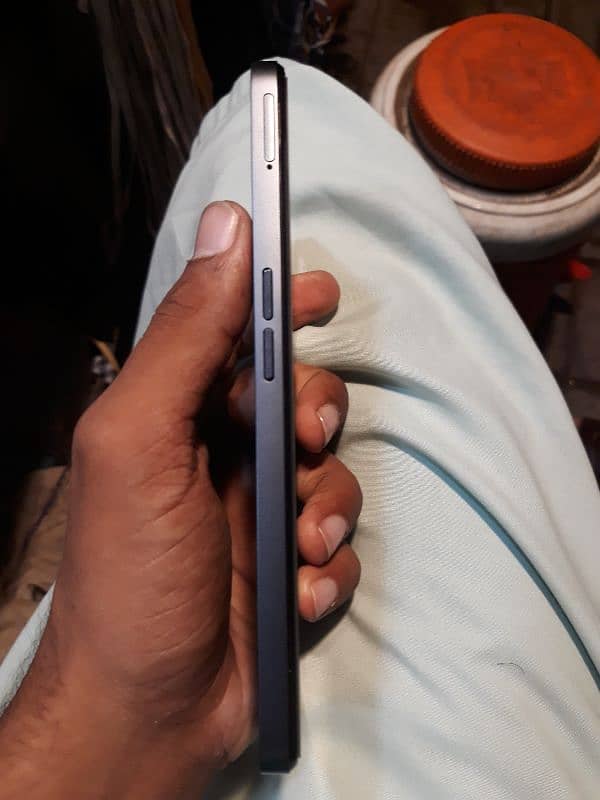 realme c35 mobile good condition ma ha all ok ram 4+4 stroage 128 4