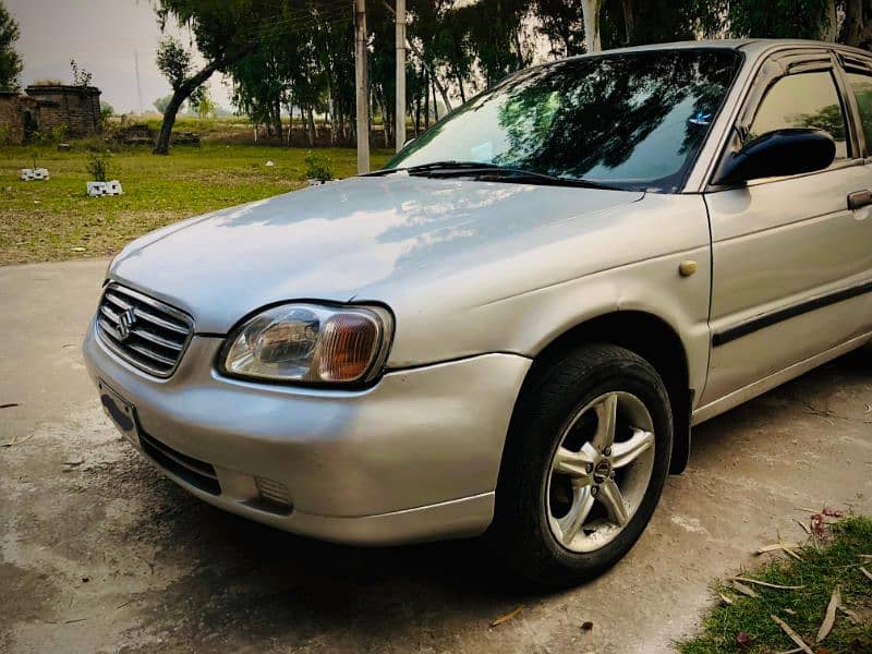 Suzuki Baleno 2003 end in mint condition 2