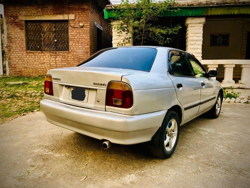 Suzuki Baleno 2003 end in mint condition 5