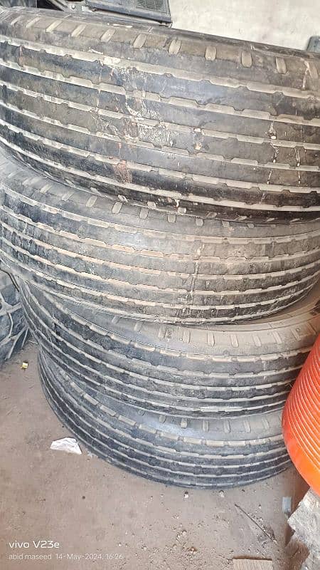 1 set 17 size Tyre made in Taiwan for modified rkr jeep & Hilux 0