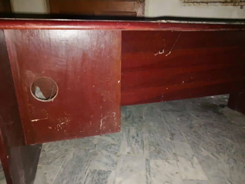 office wood table urgent for sale 0