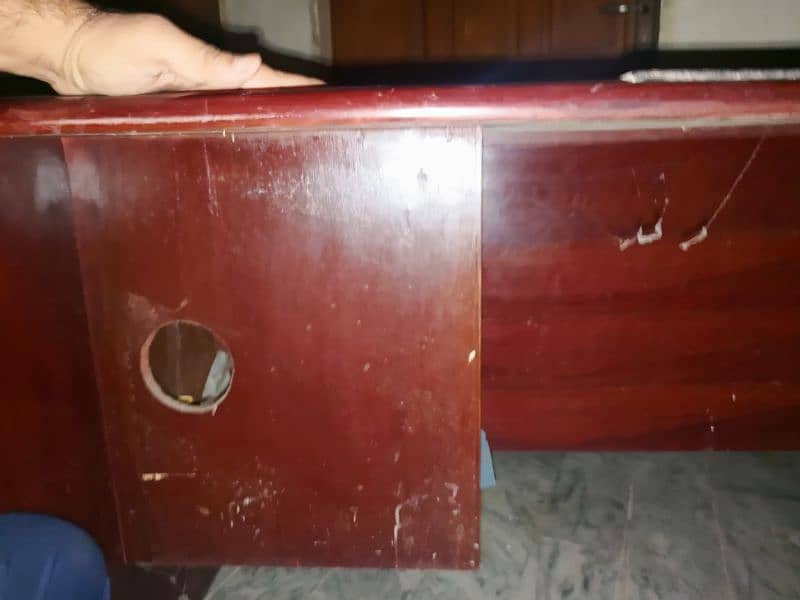 office wood table urgent for sale 1