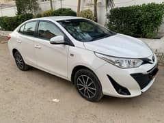 Toyota Yaris 1.3 ativ 2020-2021