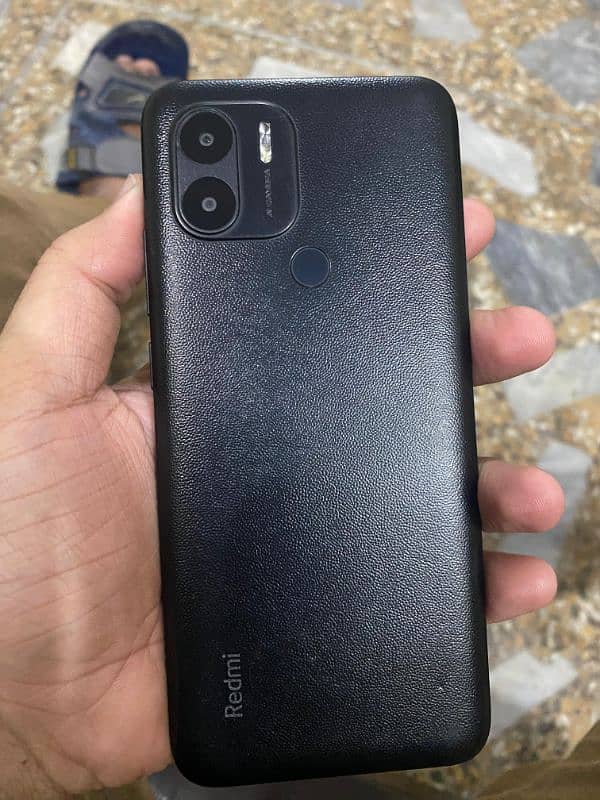 10 by 10 condition final 15000 RS redmi a2 Plus 3