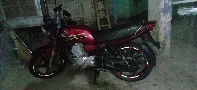 Yamaha YB125ZDX 3