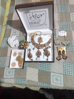 Artificial Jewelry For Sale.