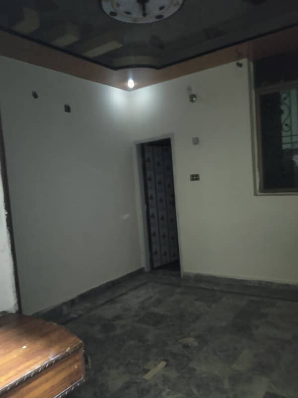 5 MARLA UPPER PORTION URGENT FOR RENT IN ALLAMA IQBAL TOWN LAHORE 7