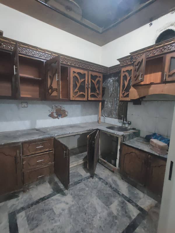 5 MARLA UPPER PORTION URGENT FOR RENT IN ALLAMA IQBAL TOWN LAHORE 10