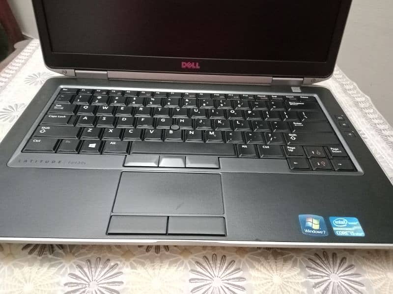 Dell Latitude E6430  Core i5 3rd gen, 9cell battery, good condition 1