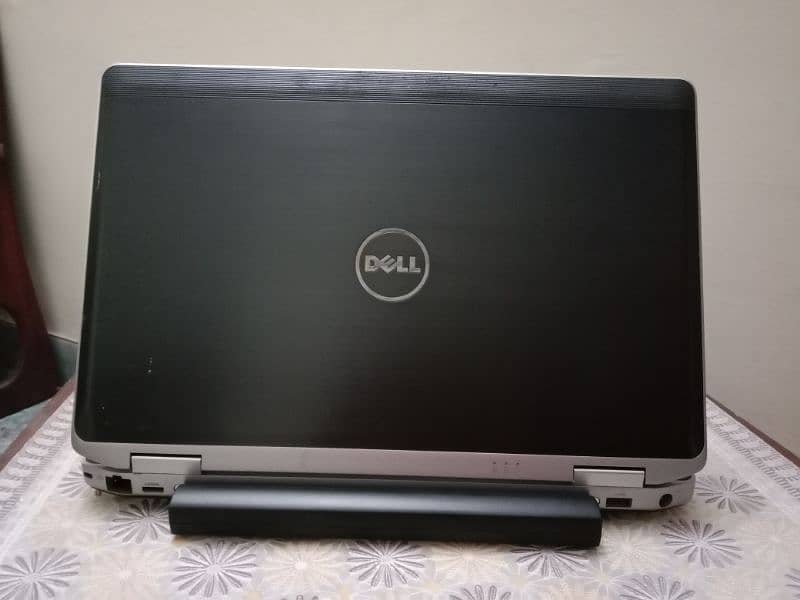 Dell Latitude E6430  Core i5 3rd gen, 9cell battery, good condition 7