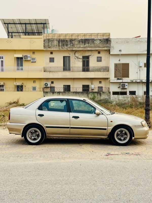 Suzuki Baleno 2004 4