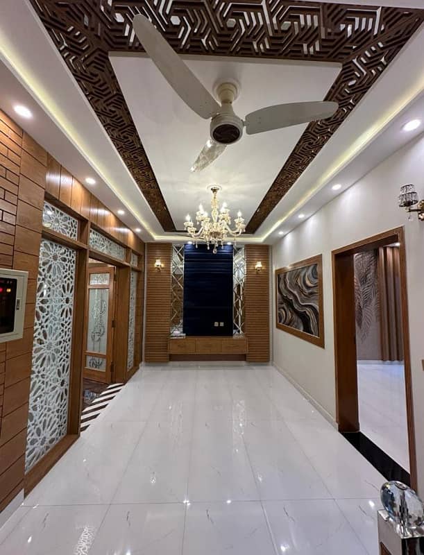 we are offering a 5 marla house for sale in jinnha block bahria town 7