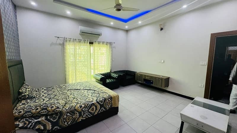 we are offering a 1 kanal furnished upper portion available for rent in nishter block bahria town 6