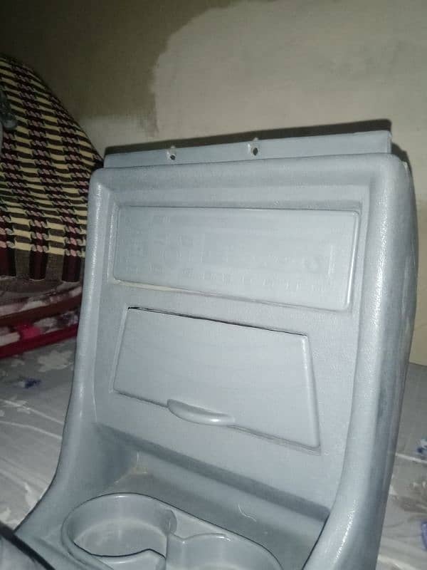 MEHRAN CONSOLE BOX 1