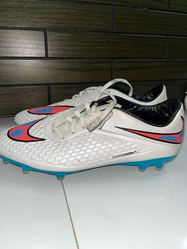 Nike hypervenom Neymar football shoes 0