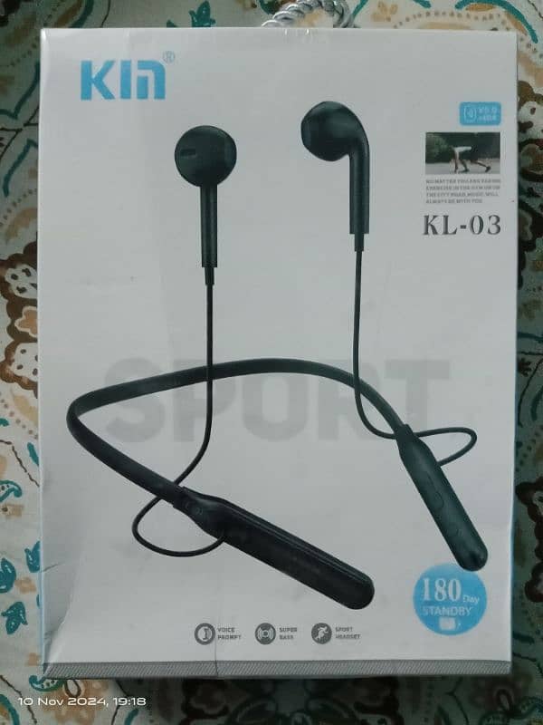 KIN KL-03 Wireless Earphones 2