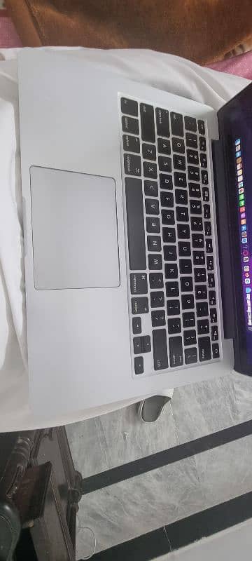 macbook pro 2015 8gb 256 gb 2