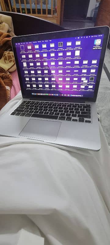 macbook pro 2015 8gb 256 gb 3