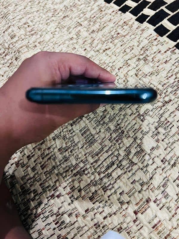 iPhone 11 pro max 64GB 1