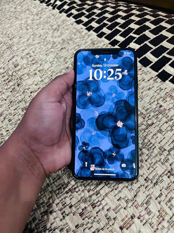 iPhone 11 pro max 64GB 6