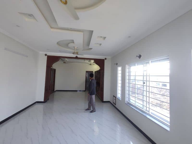 House for rent in G-16 Islamabad 11