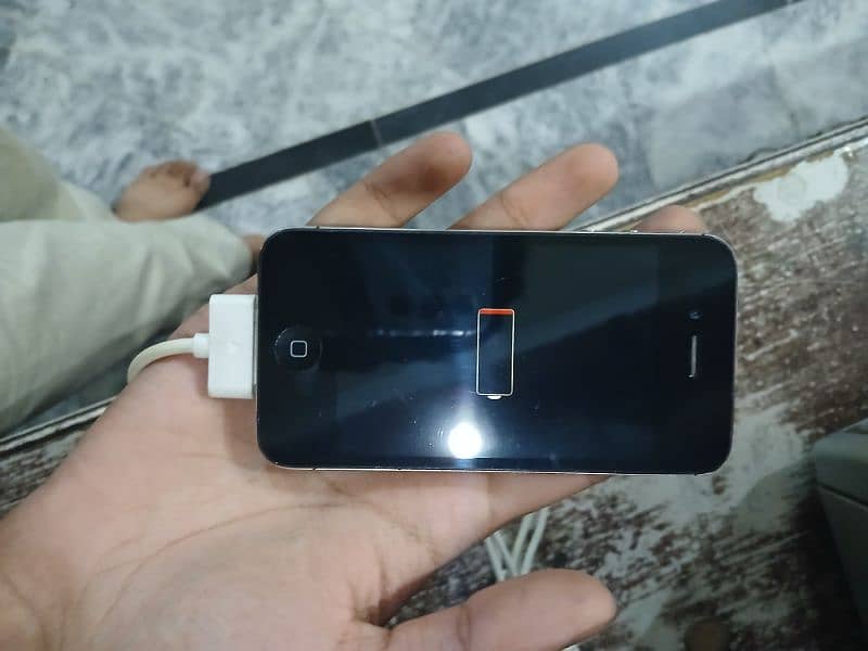 IPHONE 4S [PTA APPROVED] FOR SALE 1