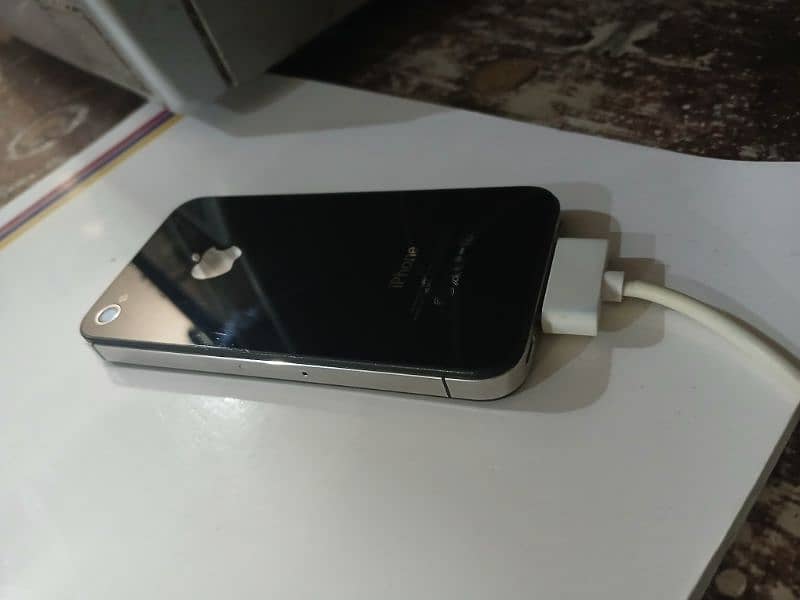 IPHONE 4S [PTA APPROVED] FOR SALE 0