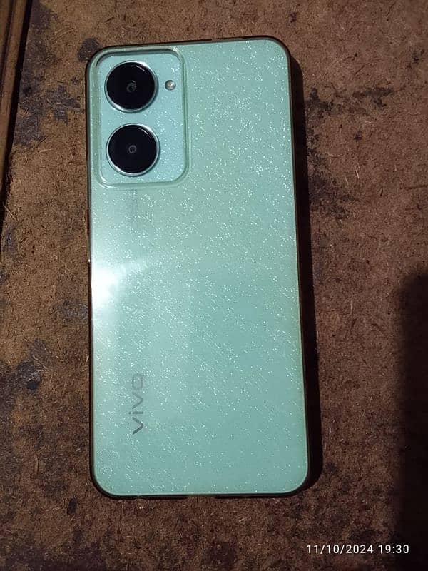 vivo y03  4+4/64 1