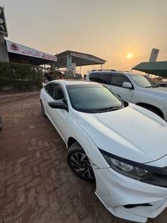 Honda Civic Oriel 2017 white brand new with tyre Rim only 4500000