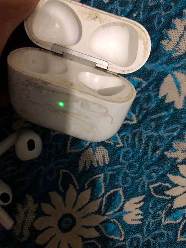 aripod for sale original generation 3 03135779514 only whatsap 0