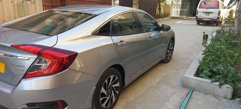 Honda Civic Prosmetic 2017 4